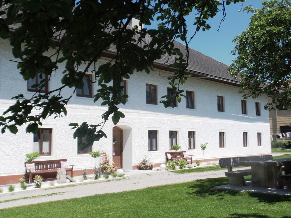 Auszeit Am Ziegenhof Nur Fuer Erwachsene Apartment Schlierbach Exterior foto
